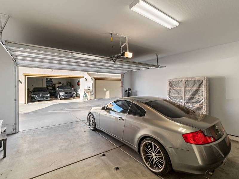 Do Garages Truly Benefit from Having Concrete Floors & Foundations?