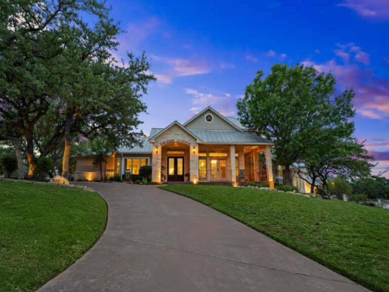 Is There a Reason to Get a Concrete Driveway in Farmington Hills, MI?